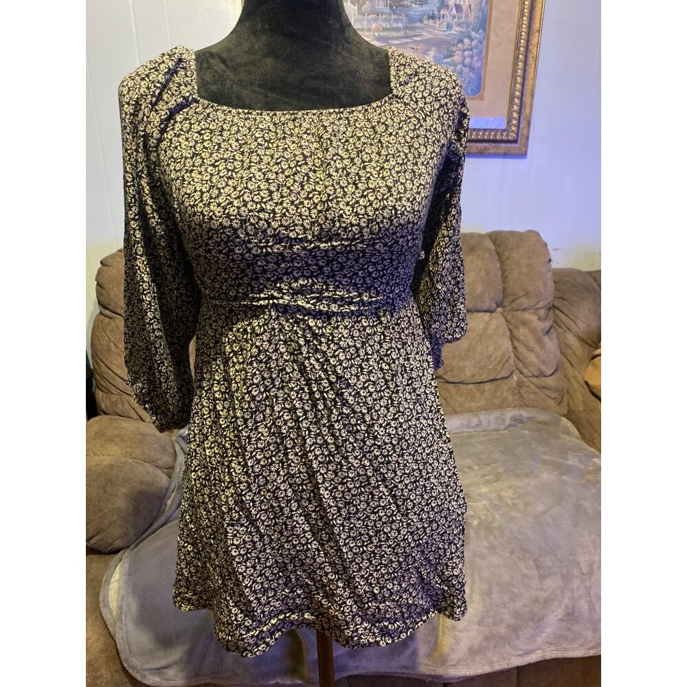 Altered State women’s S Floral Baby Doll Top Square Neck country Core Tie-back